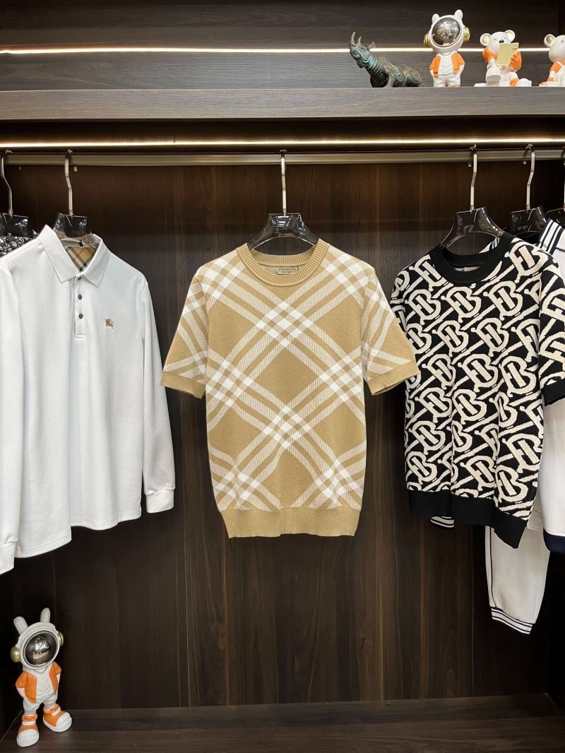 Burberry Sweaters